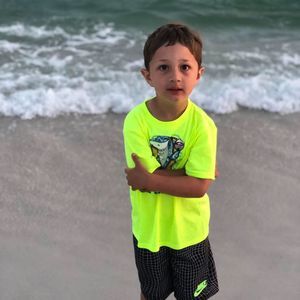 Meet your Posher, Chloe